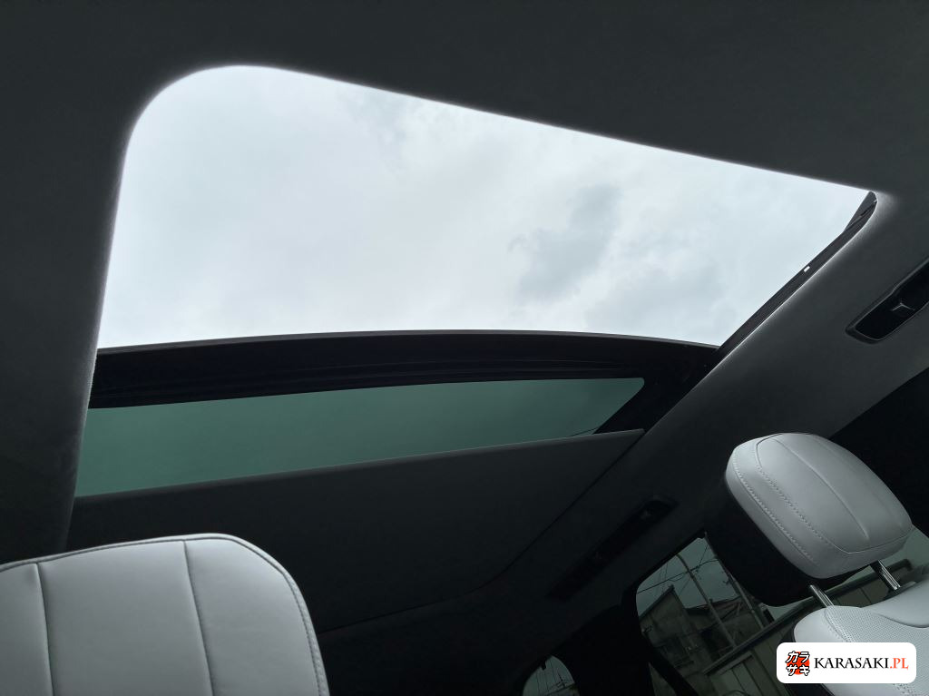 Land Rover Range Rover Sport 2024 z aukcji japońskiej