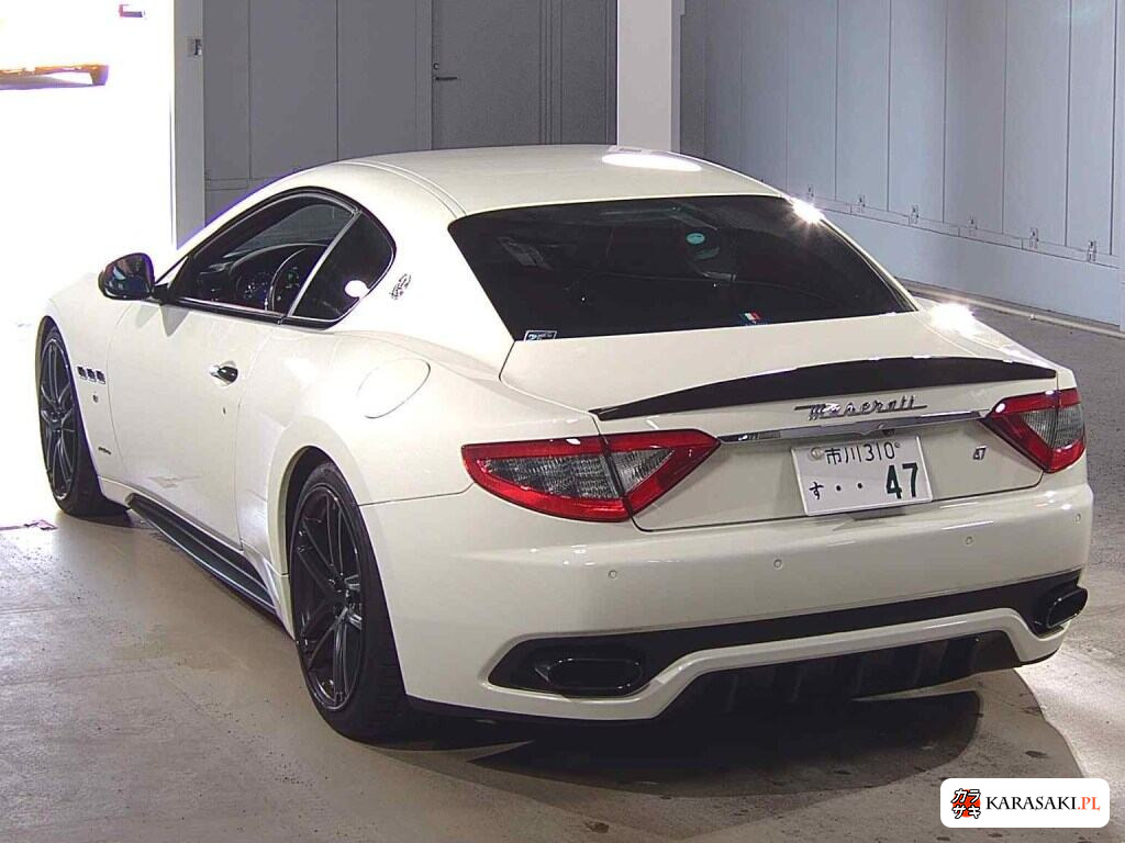 Maserati Granturismo 2016 z aukcji japońskiej