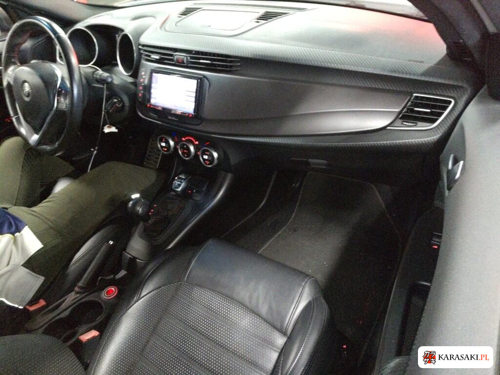 Alfa Romeo Giulietta 2017 z aukcji japońskiej