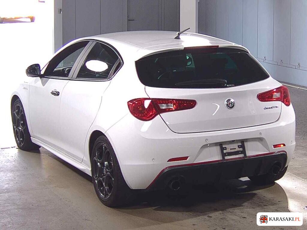 Alfa Romeo Giulietta 2017 z aukcji japońskiej