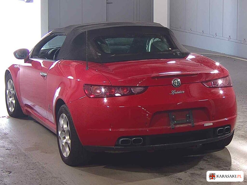 Alfa Romeo Alfa Spider 2007 z aukcji japońskiej