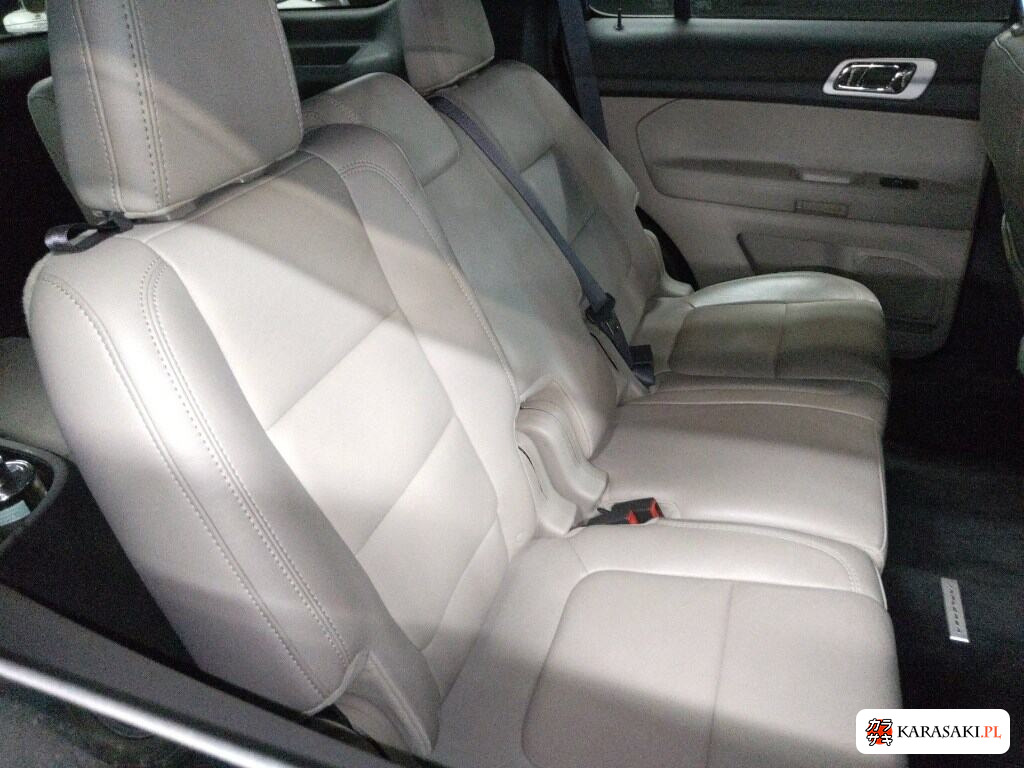 Ford Explorer 2013 z aukcji japońskiej