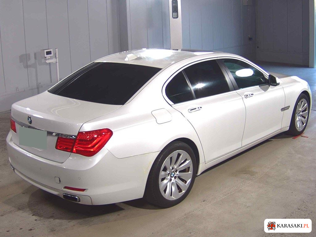 BMW 7 Series 2010 z aukcji japońskiej