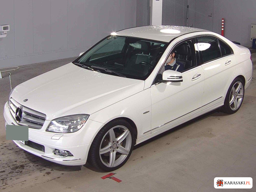 Mercedes-Benz C-Class 2010 z aukcji japońskiej