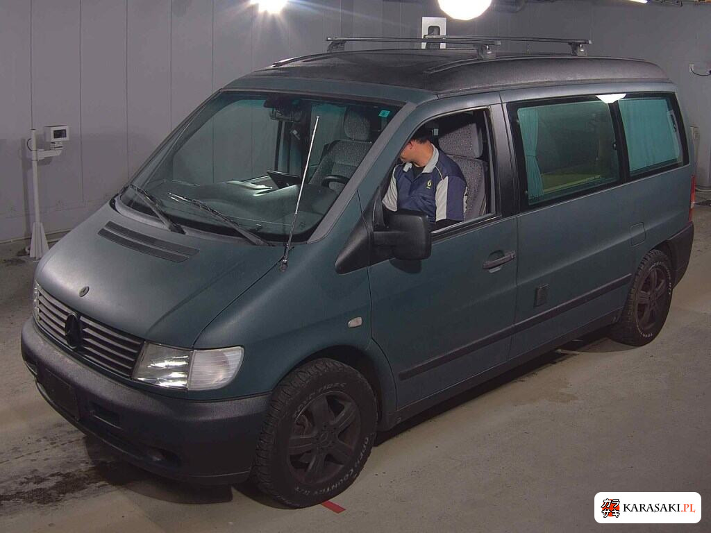 2004 Mercedes-Benz V-Class 5D 3