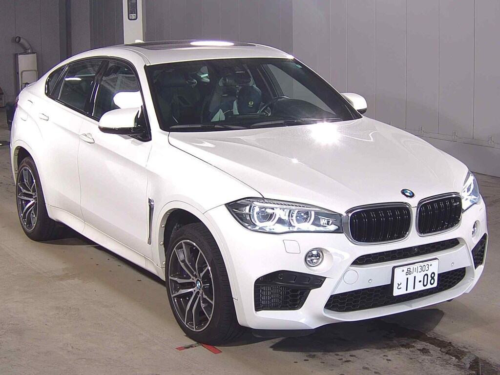 BMW X6 M 2018 z aukcji japońskiej