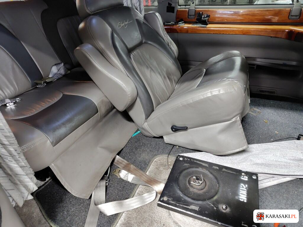 1999 GMC 6