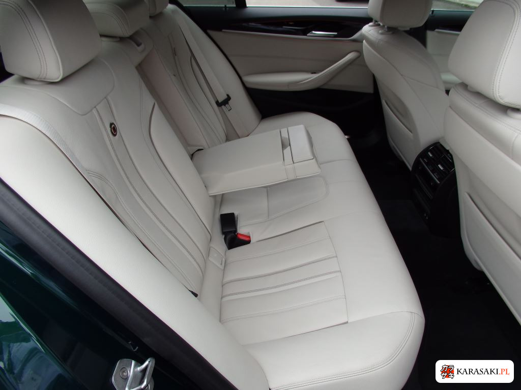 2020 BMW Alpina D5 4WD S Limousine Allrad 14
