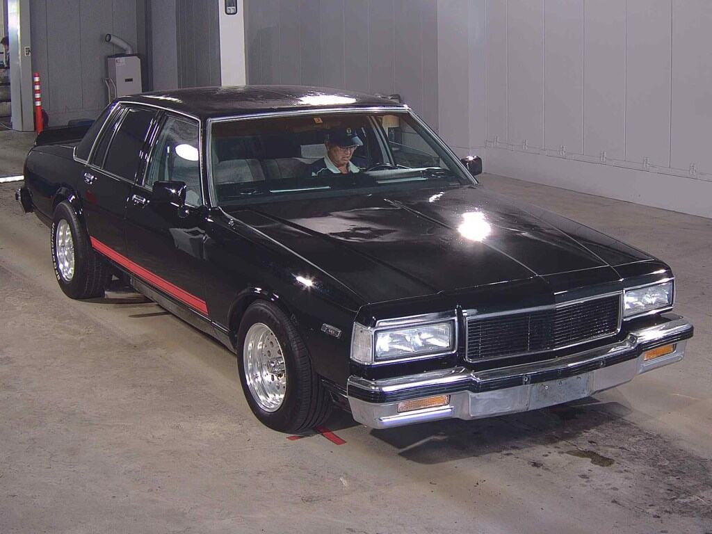 Chevrolet Caprice 1988 z aukcji japońskiej