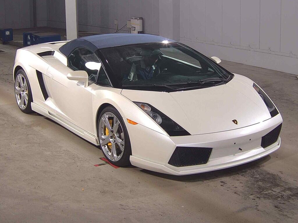 Lamborghini Gallardo Spyder 2006 z aukcji japońskiej