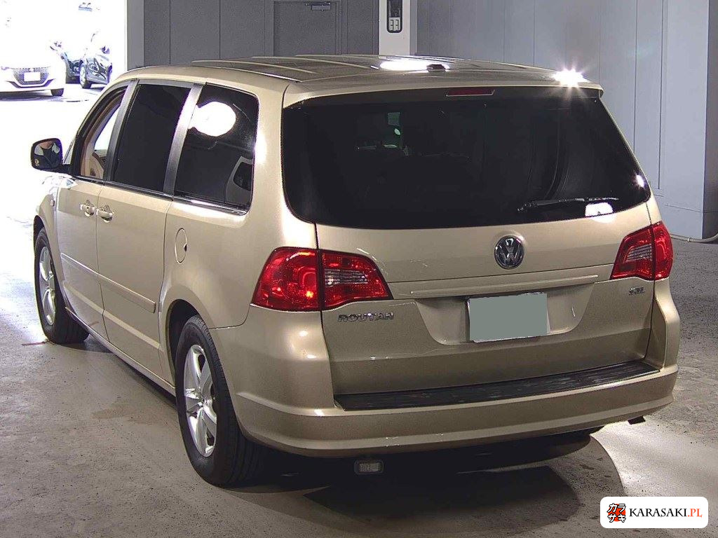 2012 Volkswagen Routan Sel 2