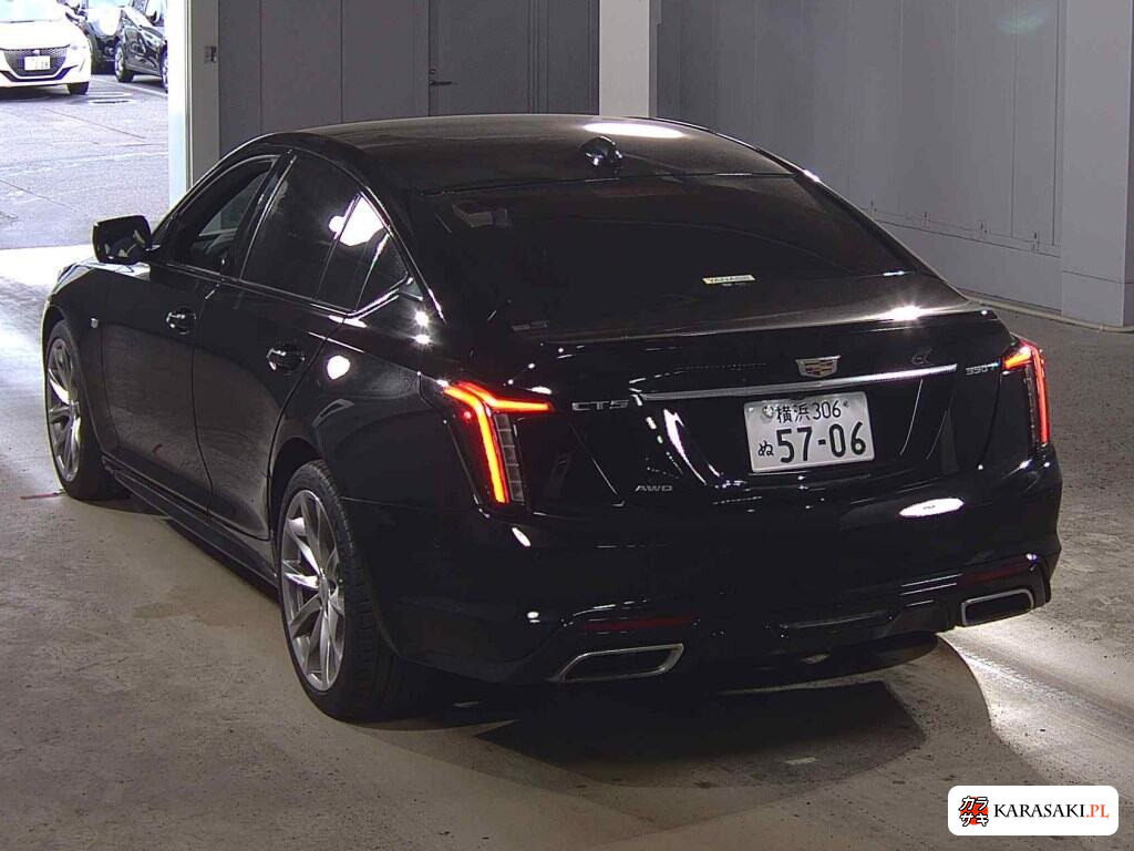 2022 Cadillac CT5 4WD Sport 2
