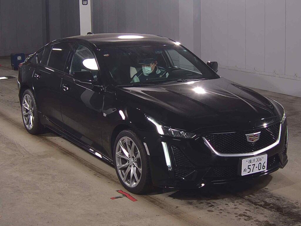 Cadillac CT5 2022 z aukcji japońskiej