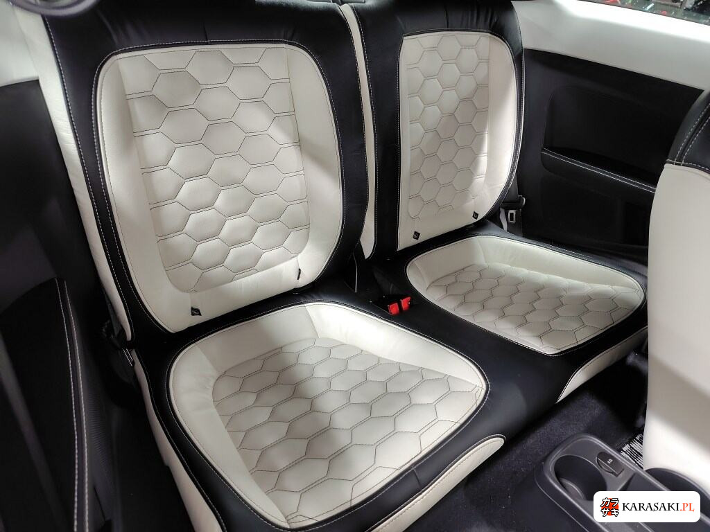 2012 Volkswagen The Beetle 6