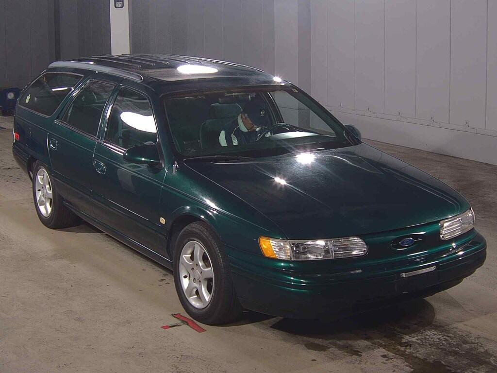 Ford Taurus 1996 z aukcji japońskiej