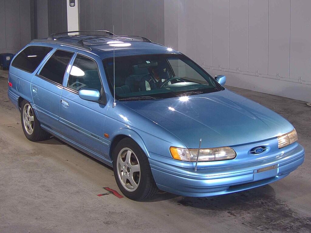 Ford Taurus 1995 z aukcji japońskiej