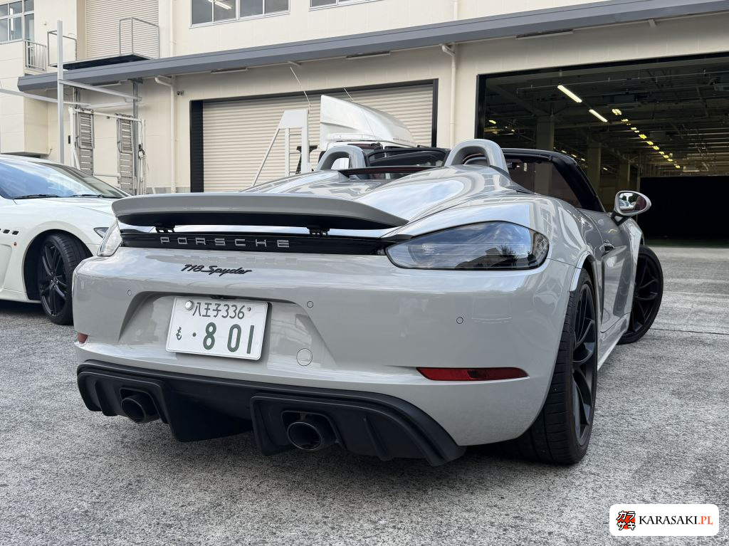 2021 Porsche 718 Spyder 7