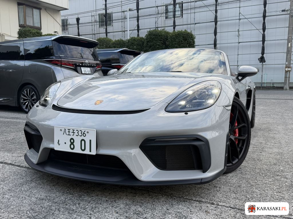 2021 Porsche 718 Spyder 8