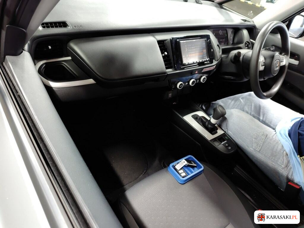 2022 Mitsubishi Fit 4WD Ehev Basic 5