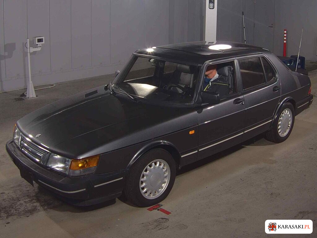 1993 Saab 900 Series 4D 900S 3