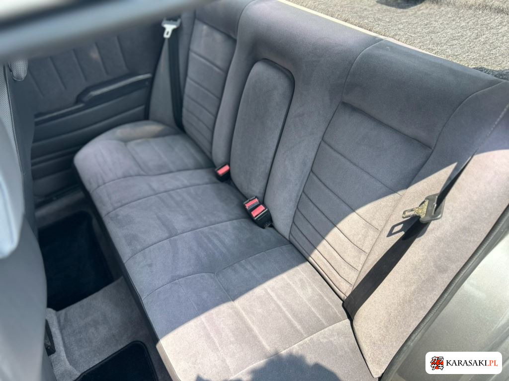 1993 Saab 900 Series 4D 900S 14