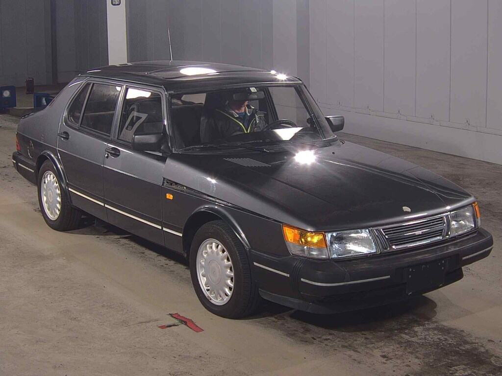 Saab 900 Series 1993 z aukcji japońskiej