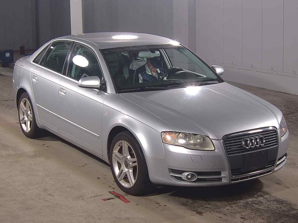 Audi A4 2005 z aukcji japońskiej