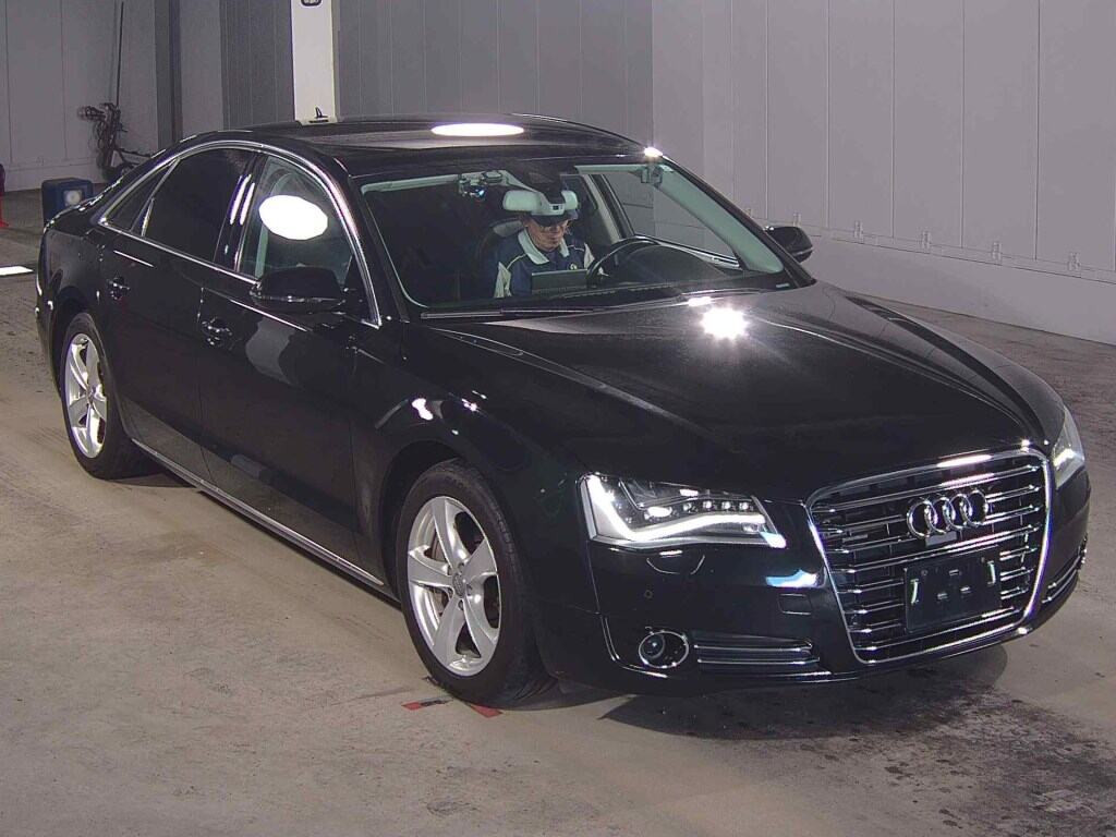 Audi A8 2011 z aukcji japońskiej