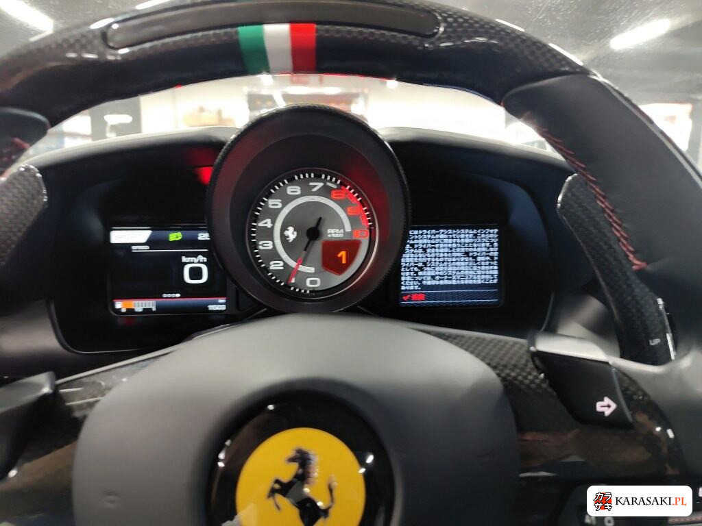 2021 Ferrari F8 Spider Base Grade 6