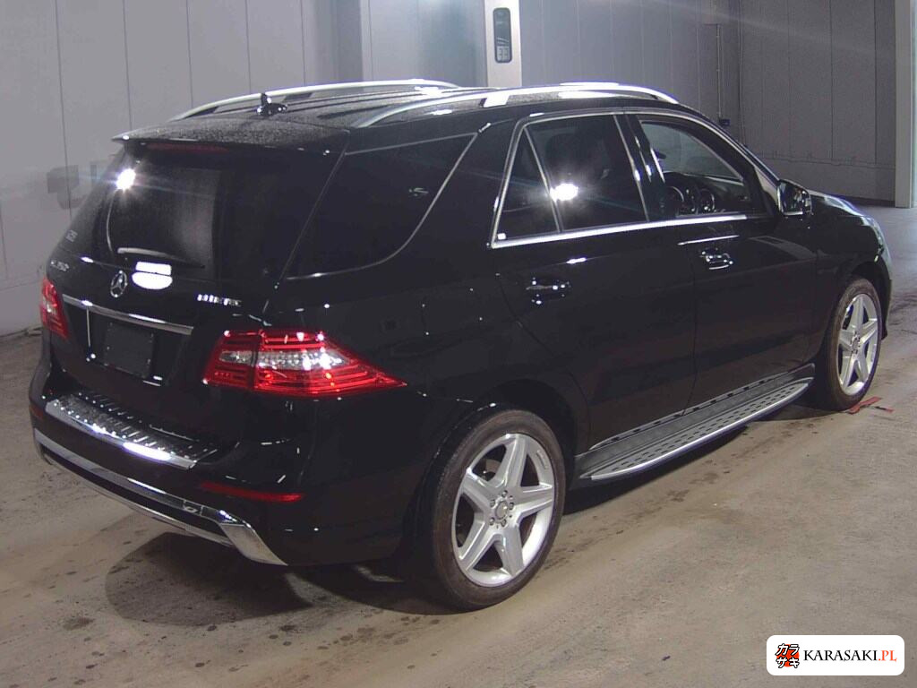 2013 Mercedes-Benz M-Class 4WD ML350 Bluetec 4MATIC AMG Sports Pack 4