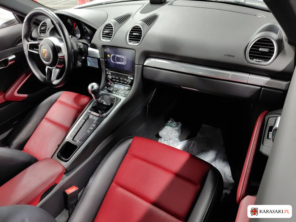 2020 Porsche 718 Cayman 5