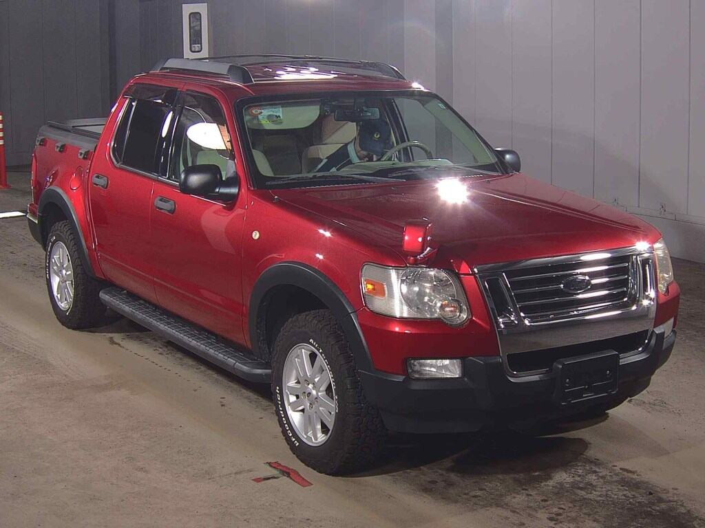 Ford Explorer Sport Trac 2008 z aukcji japońskiej