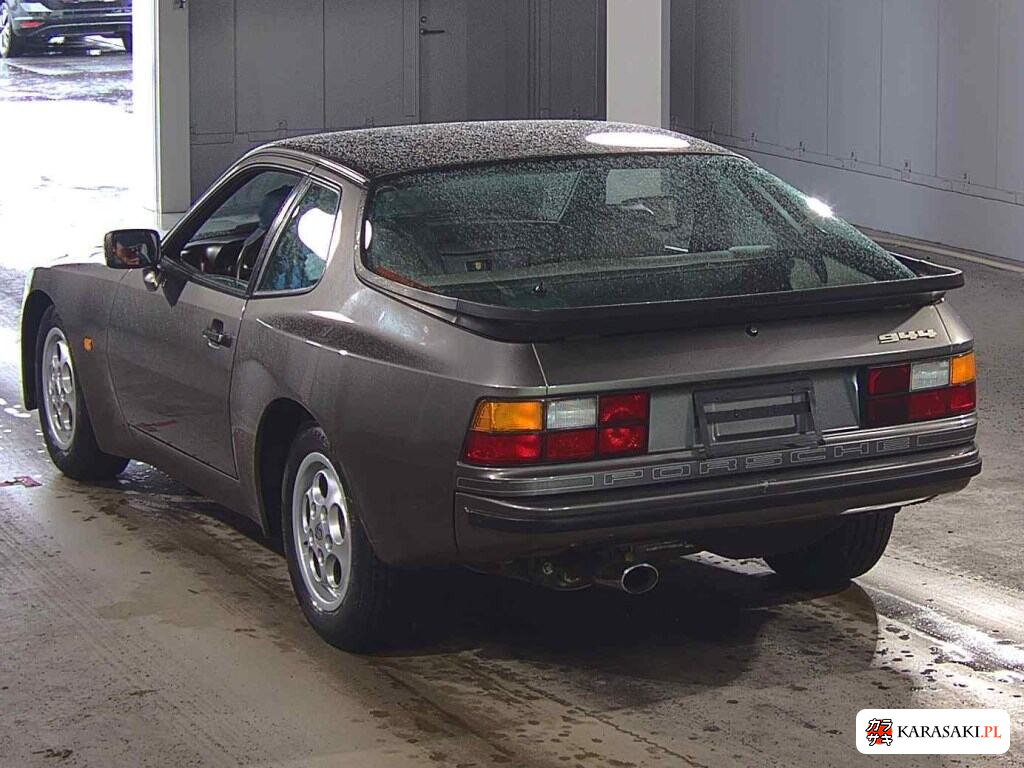 1983 Porsche 944 CP 2
