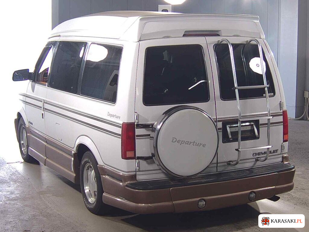 1996 Chevrolet Astro 4WD 2