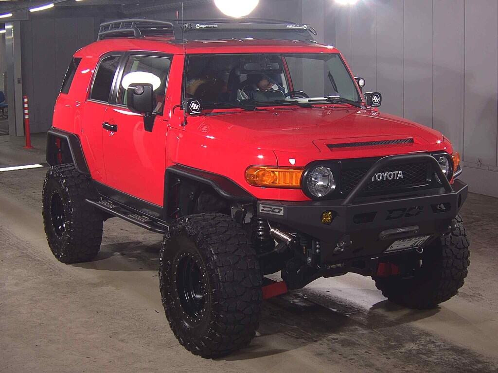 America Toyota FJ Cruiser 2012 z aukcji japońskiej