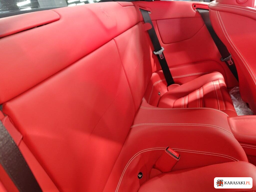 2010 Ferrari California Base Grade 6