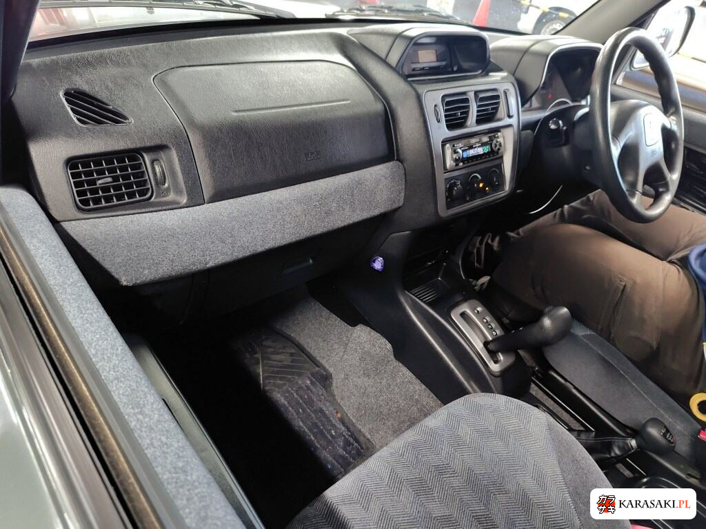 2001 Mitsubishi Pajero Io 5D 4WD ZR 5