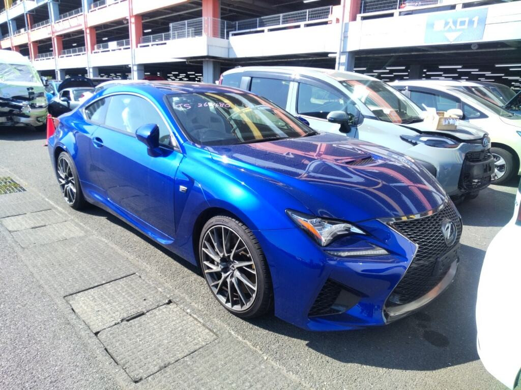 Lexus RC F 2015 z aukcji japońskiej