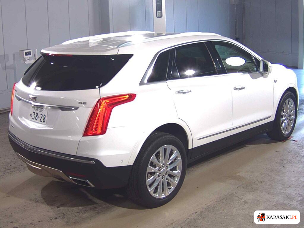 2019 Cadillac XT5 Crossover 4WD Platinum 4