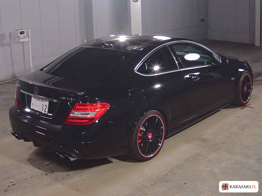 2012 Mercedes-AMG C-Class CP C63 AMG Coupe Performance Package 4