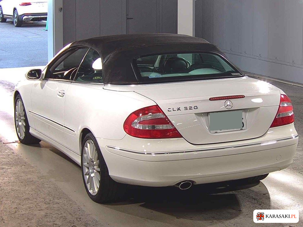 2003 Mercedes-Benz CLK Op CLK320 Cabriolet 2