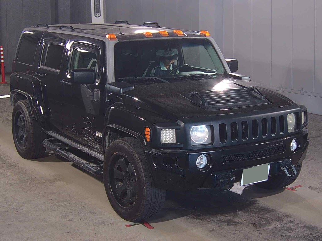 Hummer H3 2006 from a Japanese auction