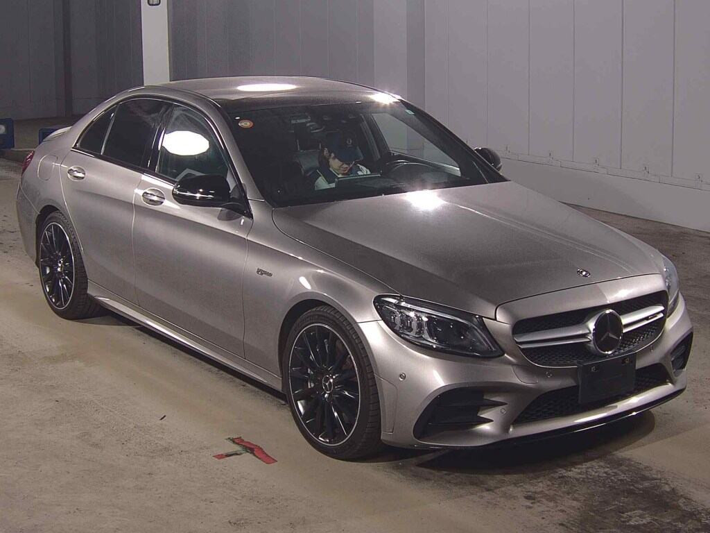 Mercedes-AMG C-Class 2019 z aukcji japońskiej