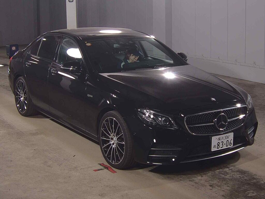 Mercedes-AMG E-Class 2016 z aukcji japońskiej