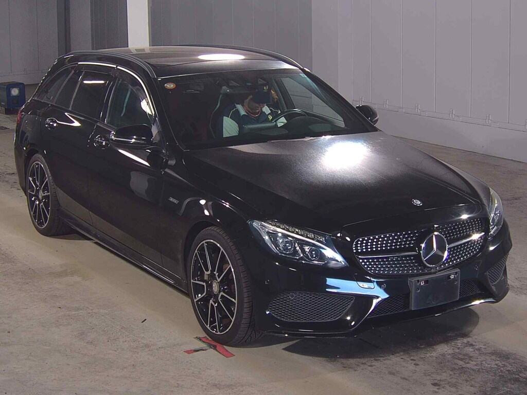 Mercedes-Benz C-Class Stationwagon 2015 z aukcji japońskiej