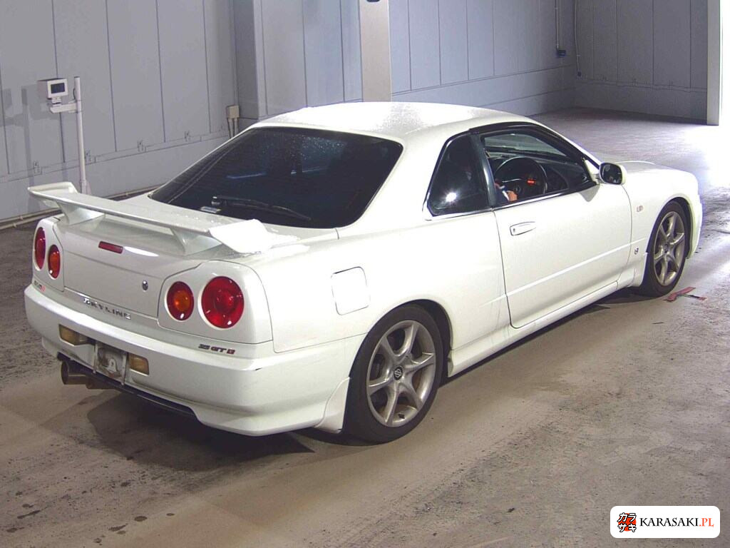 2001 Nissan Skyline CP 25GT Turbo 4