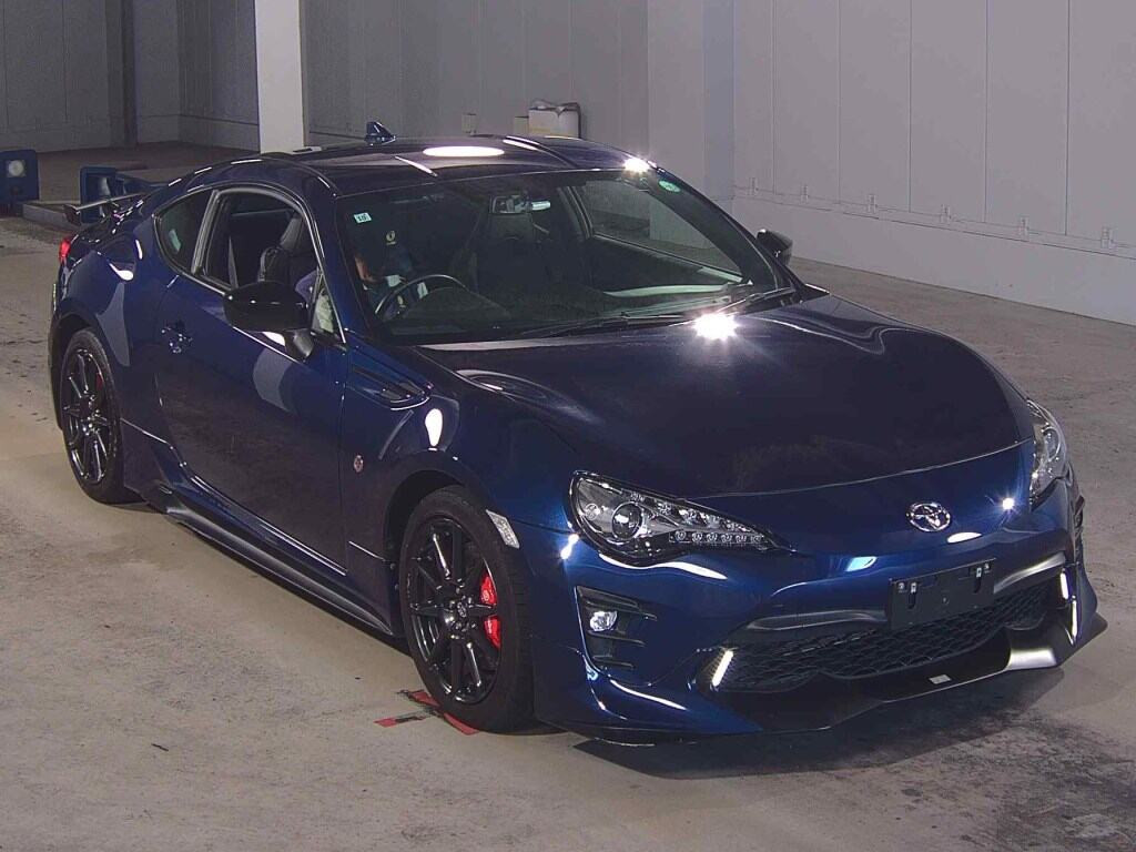 Toyota 86 2018 z aukcji japońskiej