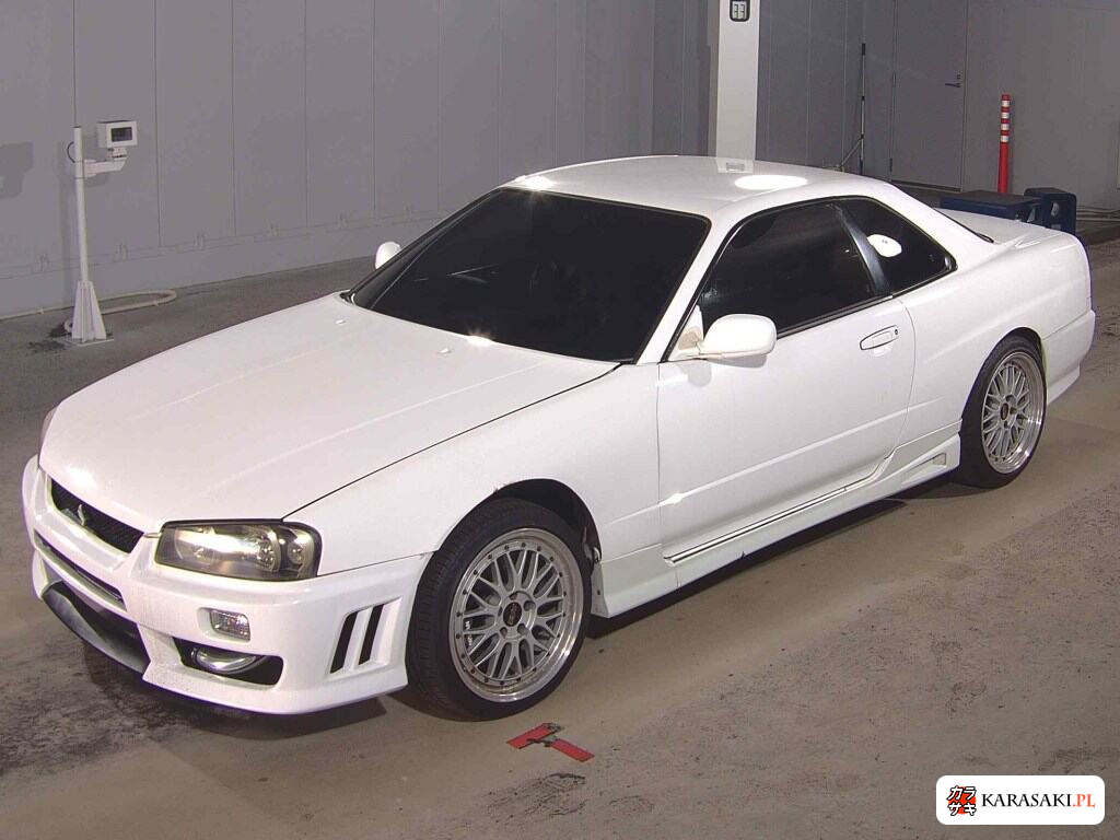 1999 Nissan Skyline CP 25GT 3