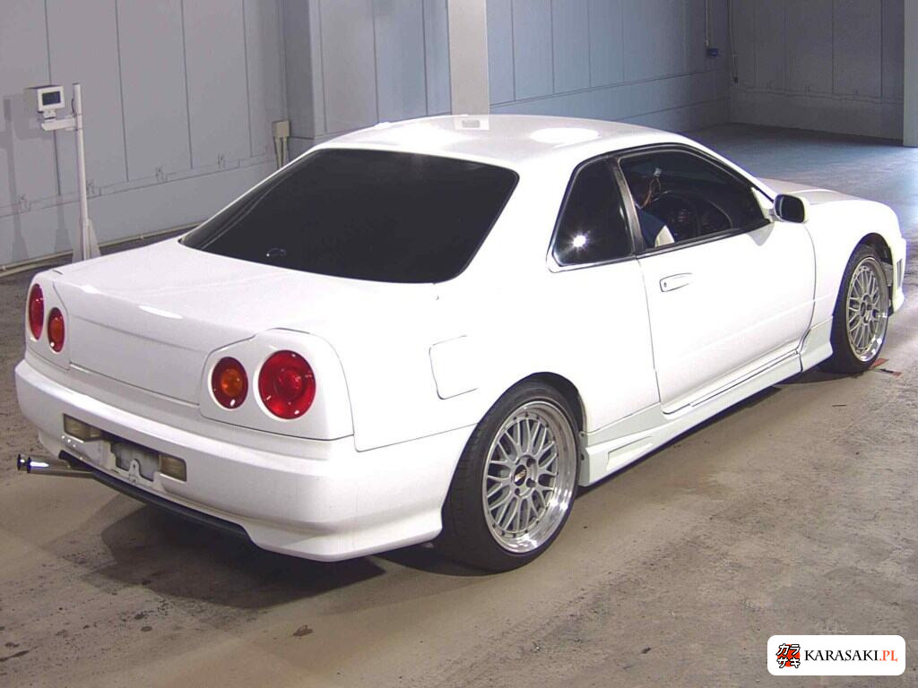 1999 Nissan Skyline CP 25GT 4