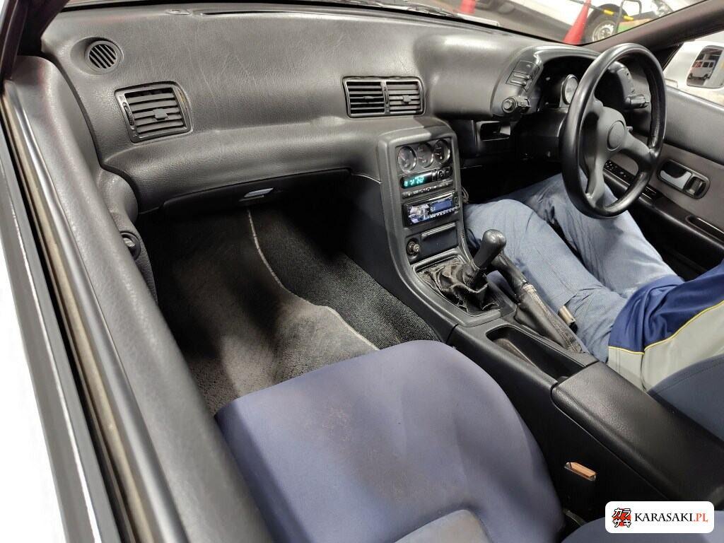 1992 Nissan Skyline CP 4WD GT-R 5